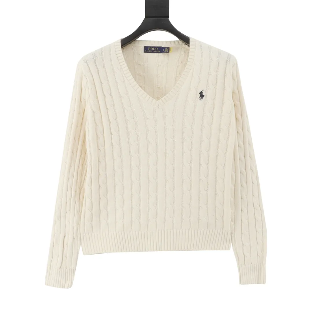 🅿️480 Ralph Lauren 25FW small label knitted sweetheart neck sweater Ralph Lauren (RALPH LAUREN) is the "American classic" brand in the fashion industry. Founded by Mr. Ralph Lauren in 1968, it is a high-end fashion brand with a strong American flavor. The styles are highly stylized and should be regarded as the clothing brand that best represents American culture (this can be seen from the fact that the uniforms of the US team in many Olympic Games have been provided by Ralph Lauren). Size: S-L